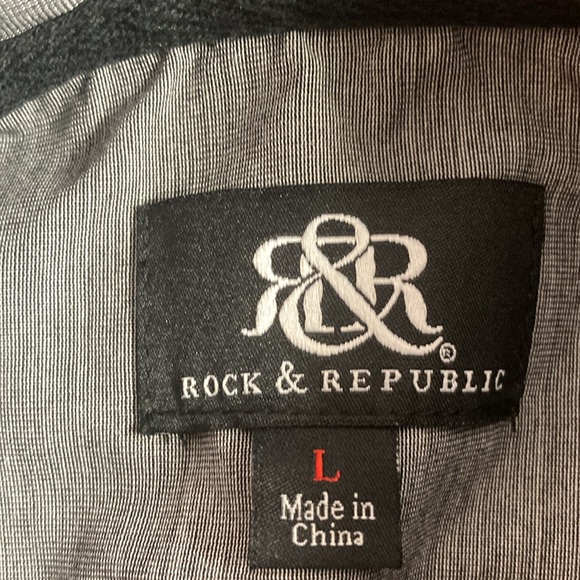 Mens Rock & Republic Large Black & Gray Button Down Shirt - Picture 3 of 8